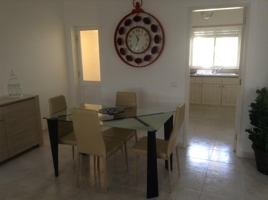 Votre Appartement A Портиман Екстериор снимка